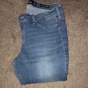 Hollister Advanced Stretch Low Rose Jean Legging